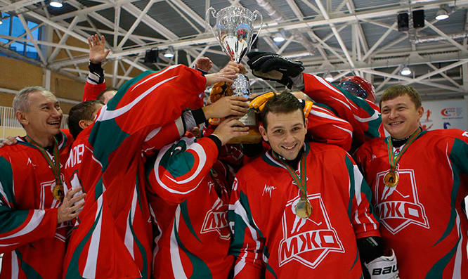 Московская дорога уверенно действует на льду