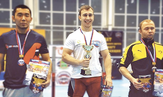 Новую звезду пауэрлифтинга воспитали в «железке»