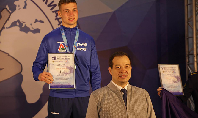 Боксер Боков рассказал о предстоящем бое против кубинца Леаля