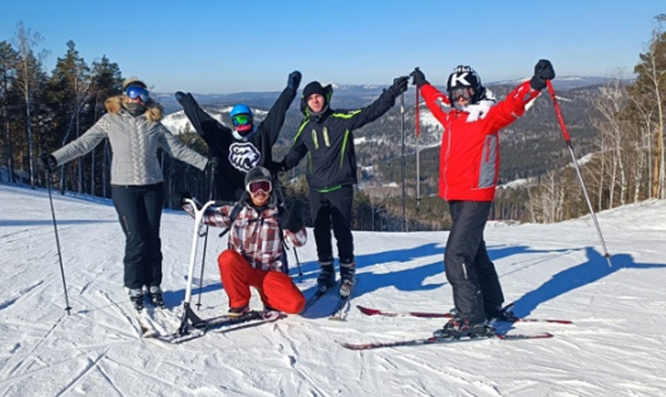 Участники фитнес-отпуска покорили горнолыжные трассы