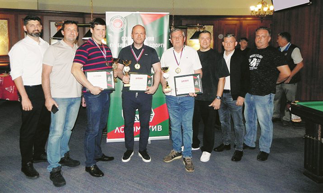 Семь футов под кием